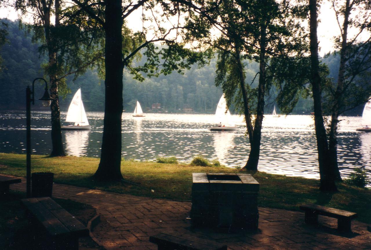 Hotel Restaurant Am Kriebsteinsee Exterior photo